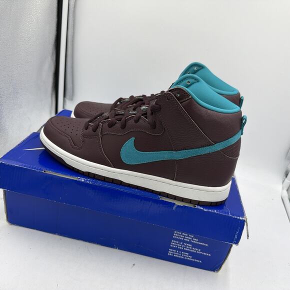 Size 11.5 - Nike Dunk Premium SB High Red main image 4